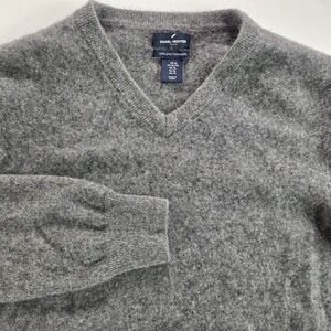 Daniel Hechter Sweater Men's XL Gray 100% 2 Ply Cashmere Pullover V neck Solid